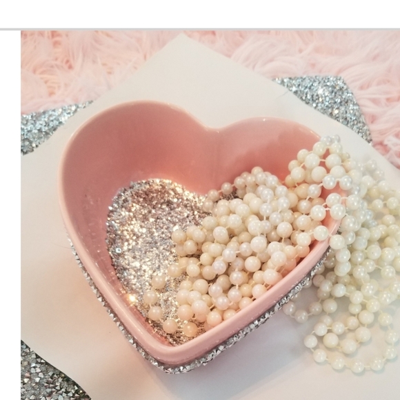 Pink Rhinestone heart dish jewelry Tray - Picture 4 of 7